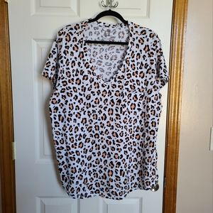 Torrid Size 3 Leopard Print Heritage Pocket Tee